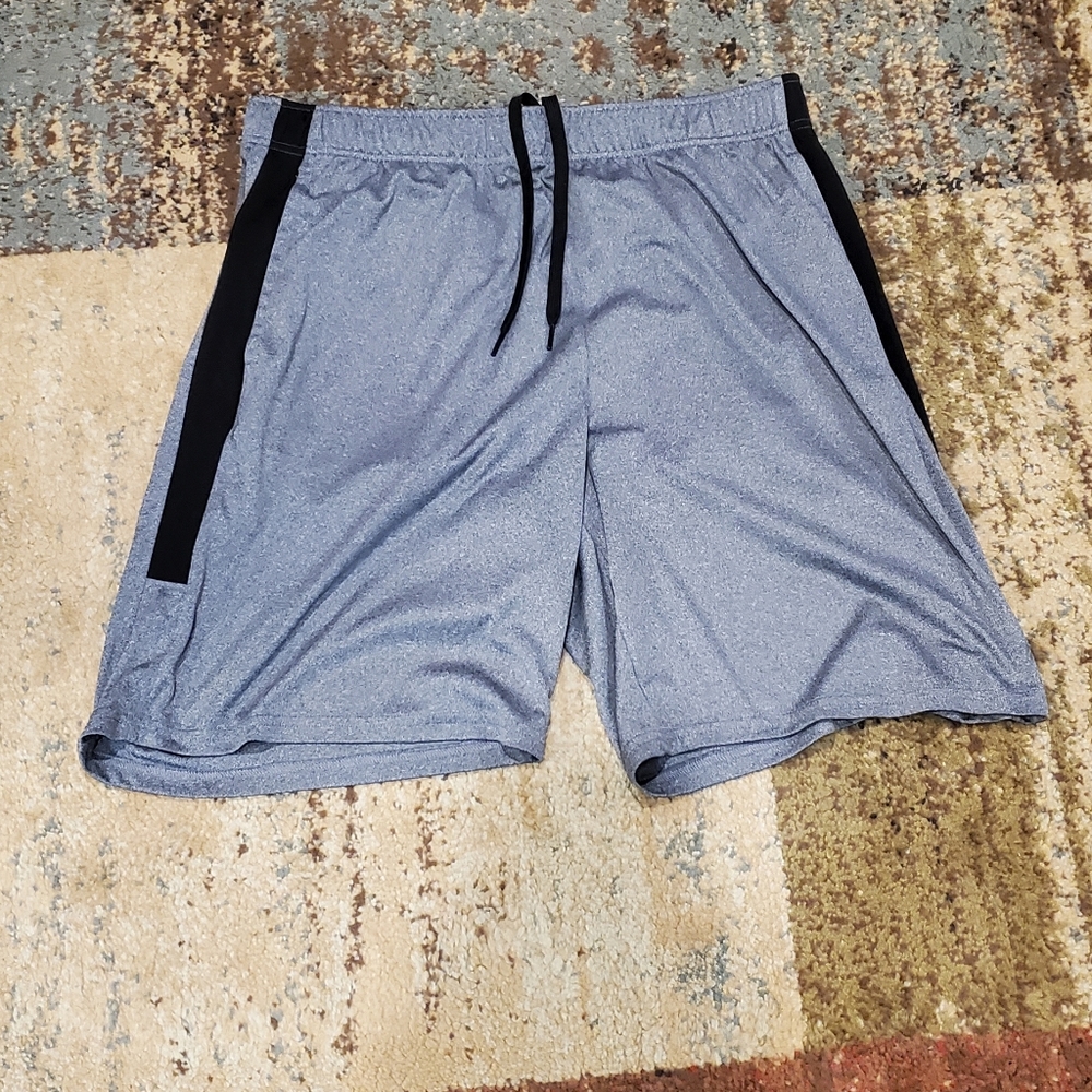 Old Navy Athletic Shorts Men's XL